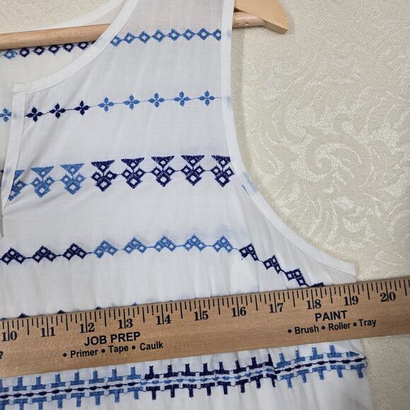 Talbots Embroidered 100% Cotton Tank Top sz M White Blue Sleeveless Notch Neck - Picture 9 of 11